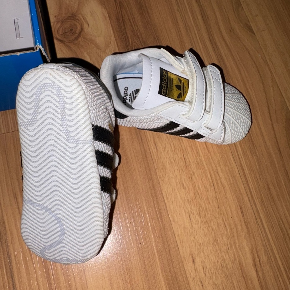 Adidas White and Black Velcro Sneakers - Picture 4 of 4